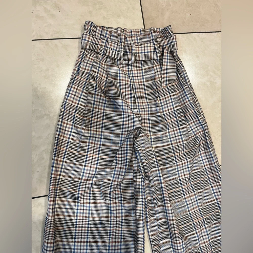 Moon River Multicolor Plaid Trousers - Picture 3 of 5